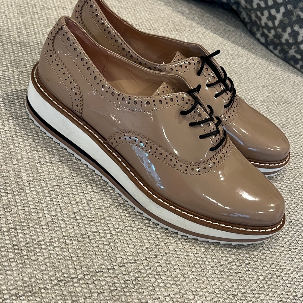 Zara Glossy Beige Platform Loafers